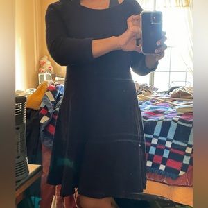 Black Tweed Old Navy Skater dress Great for Restaurant/Work